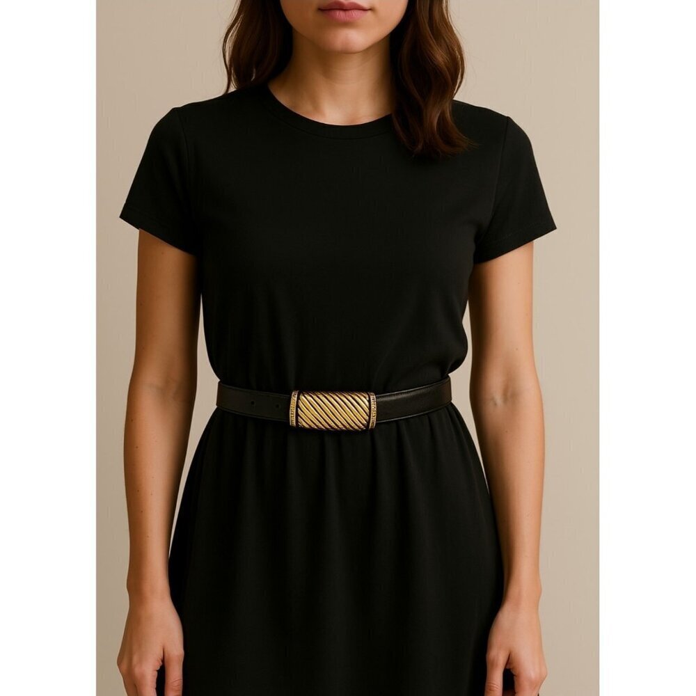 Vintage 80s Vicenza Woman’s Belt 46 Black Italian Genuine Calfskin Buckle Skinny